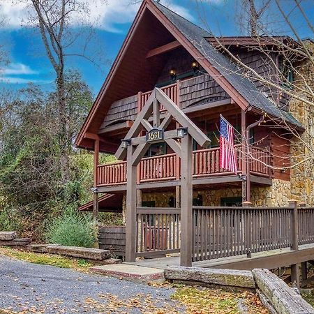 Bridgewood Cabin, Hot Tub, 1089 Of Free Attraction Tickets For Each Paid Day, Dollywood And More! Pigeon Forge Exteriér fotografie