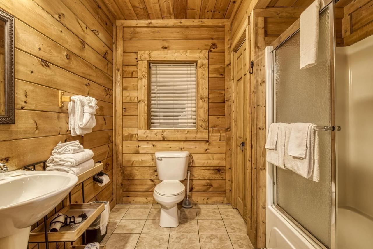 Bridgewood Cabin, Hot Tub, 1089 Of Free Attraction Tickets For Each Paid Day, Dollywood And More! Pigeon Forge Exteriér fotografie