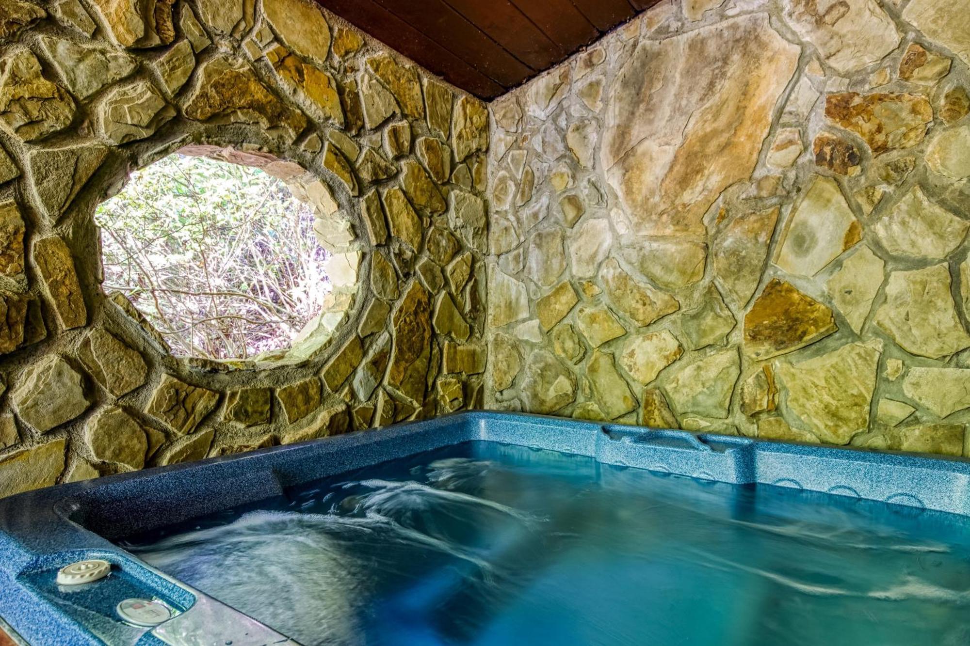 Bridgewood Cabin, Hot Tub, 1089 Of Free Attraction Tickets For Each Paid Day, Dollywood And More! Pigeon Forge Exteriér fotografie