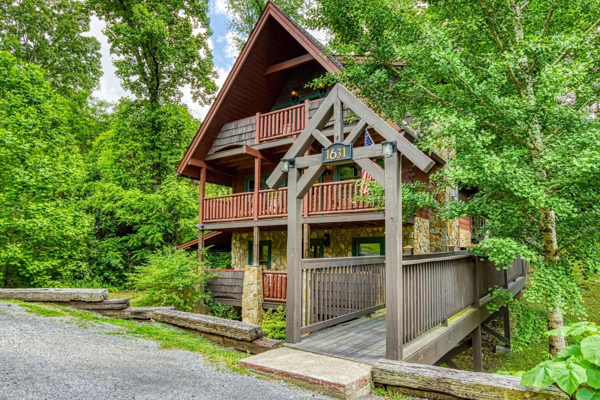 Bridgewood Cabin, Hot Tub, 1089 Of Free Attraction Tickets For Each Paid Day, Dollywood And More! Pigeon Forge Exteriér fotografie
