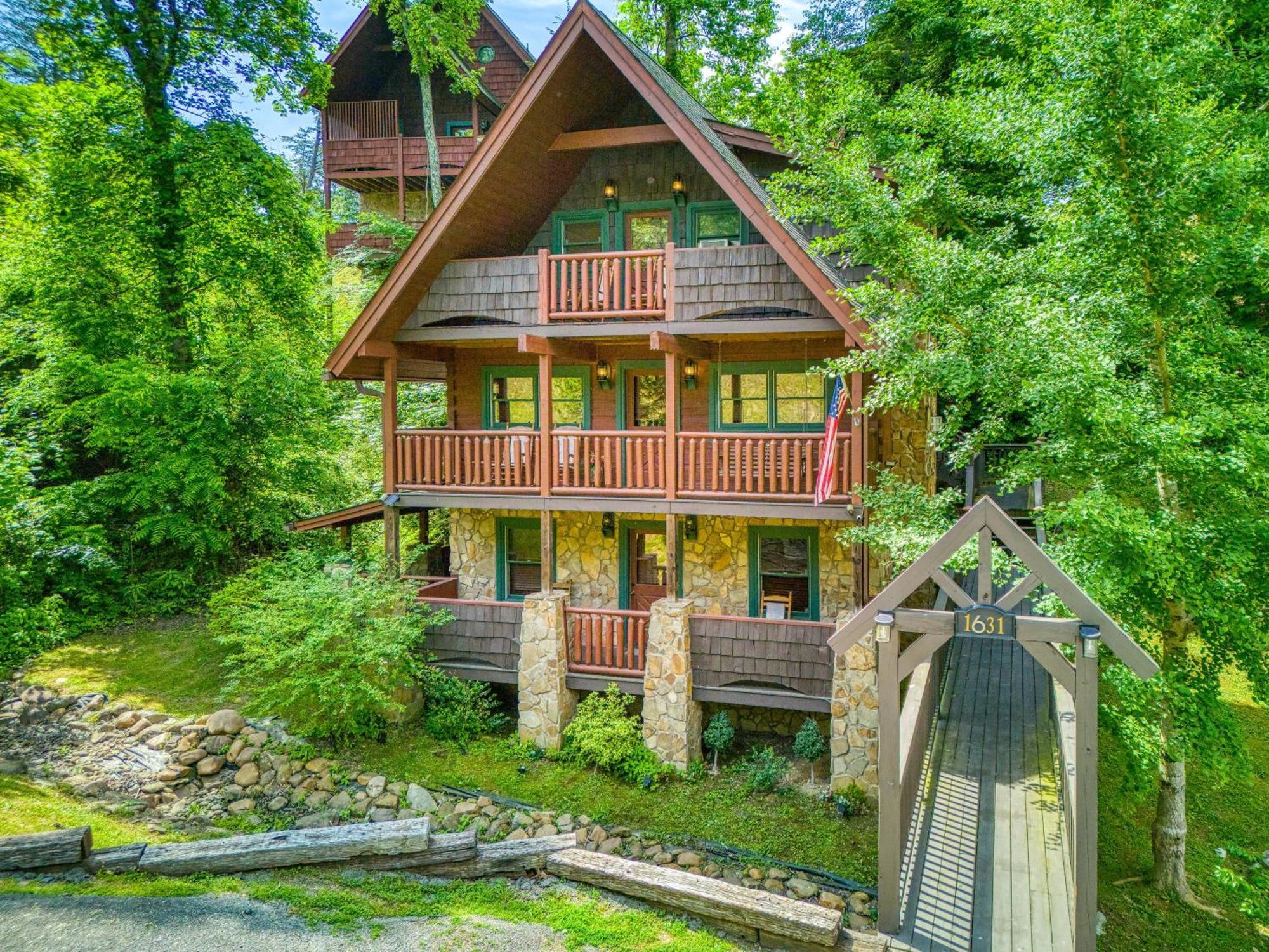 Bridgewood Cabin, Hot Tub, 1089 Of Free Attraction Tickets For Each Paid Day, Dollywood And More! Pigeon Forge Exteriér fotografie